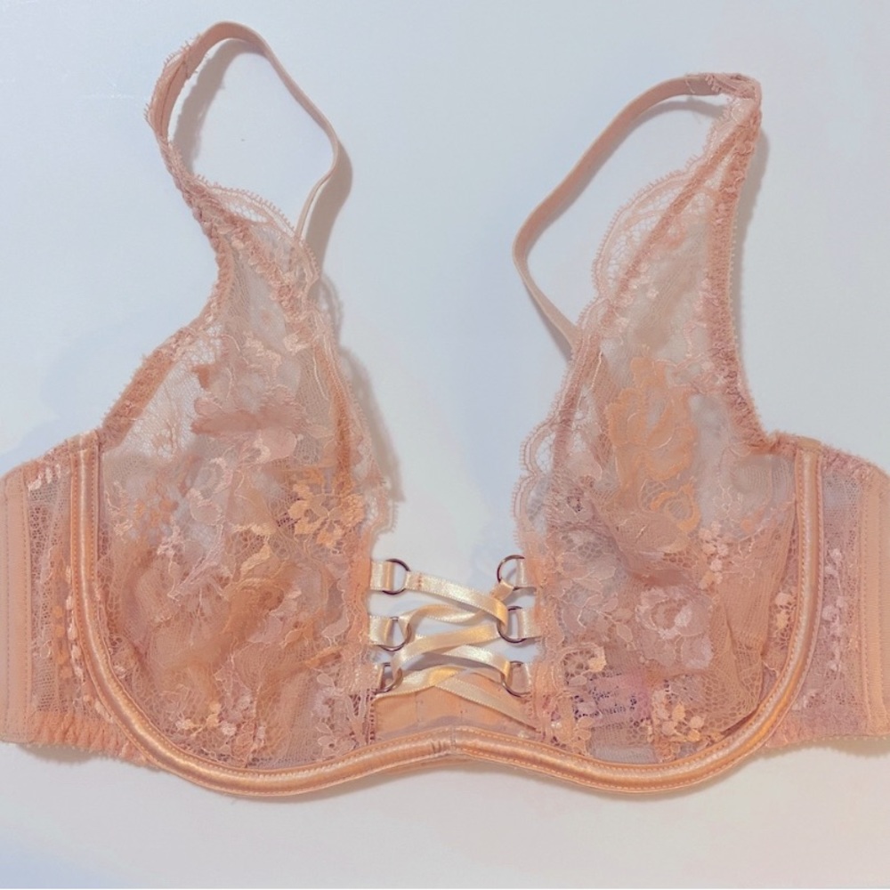 Agent Provocateur Essie nude bra 34c sold out!